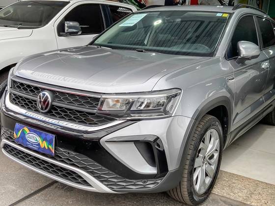 VOLKSWAGEN TAOS 1.4 250 TSI TOTAL FLEX COMFORTLINE AUTOMÁTICO